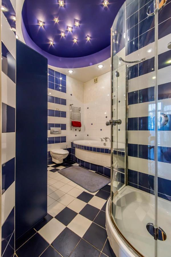 كييف 3-Room Apartments On Khreshchatyk. Building With Star المظهر الخارجي الصورة